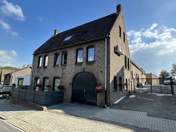 Te koop: Kerkradersteenweg 25, 6466 PA Kerkrade Kerkradersteenweg 25002.JPG